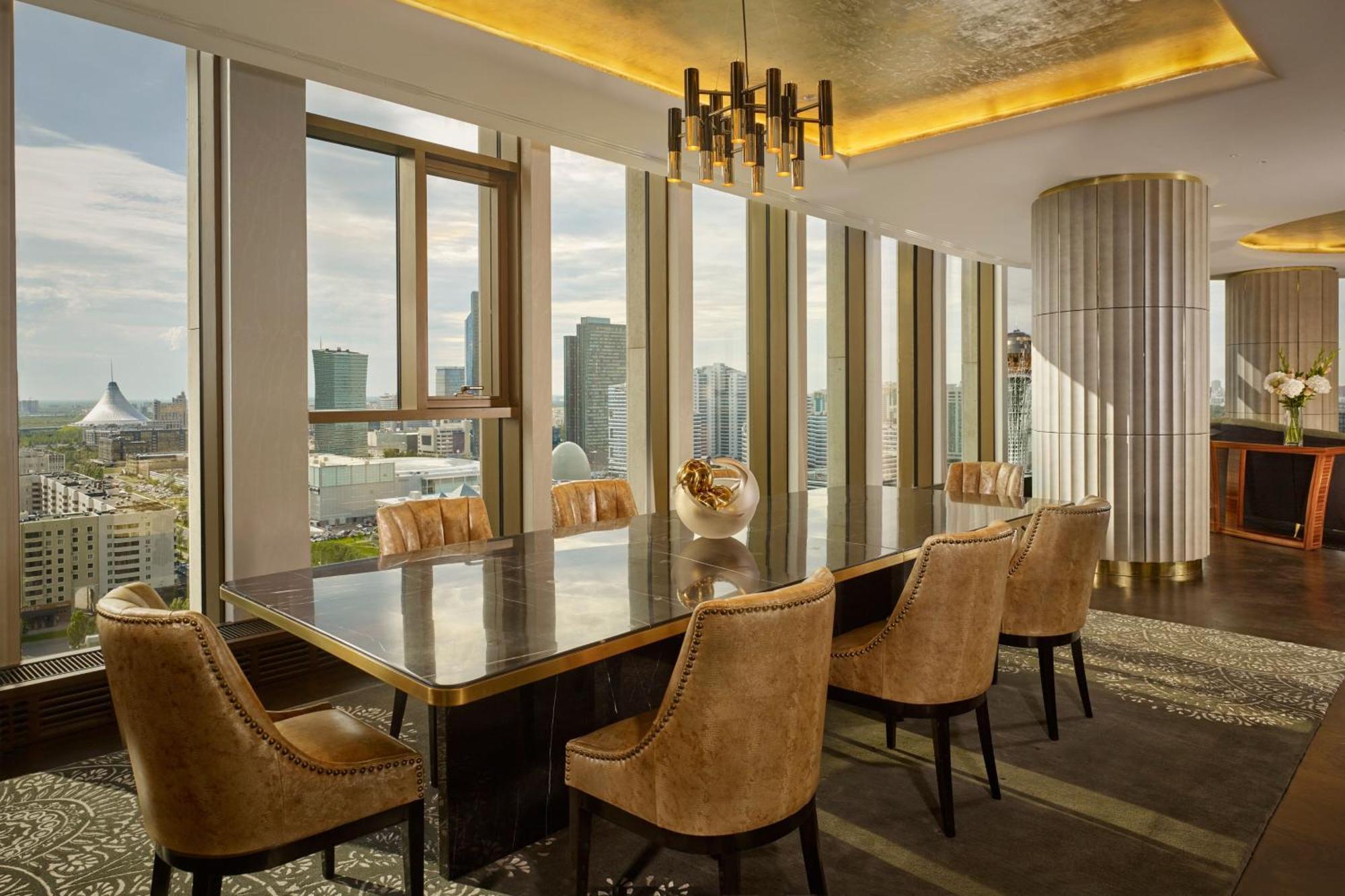 The Ritz-Carlton, Astana Hotel Ngoại thất bức ảnh
