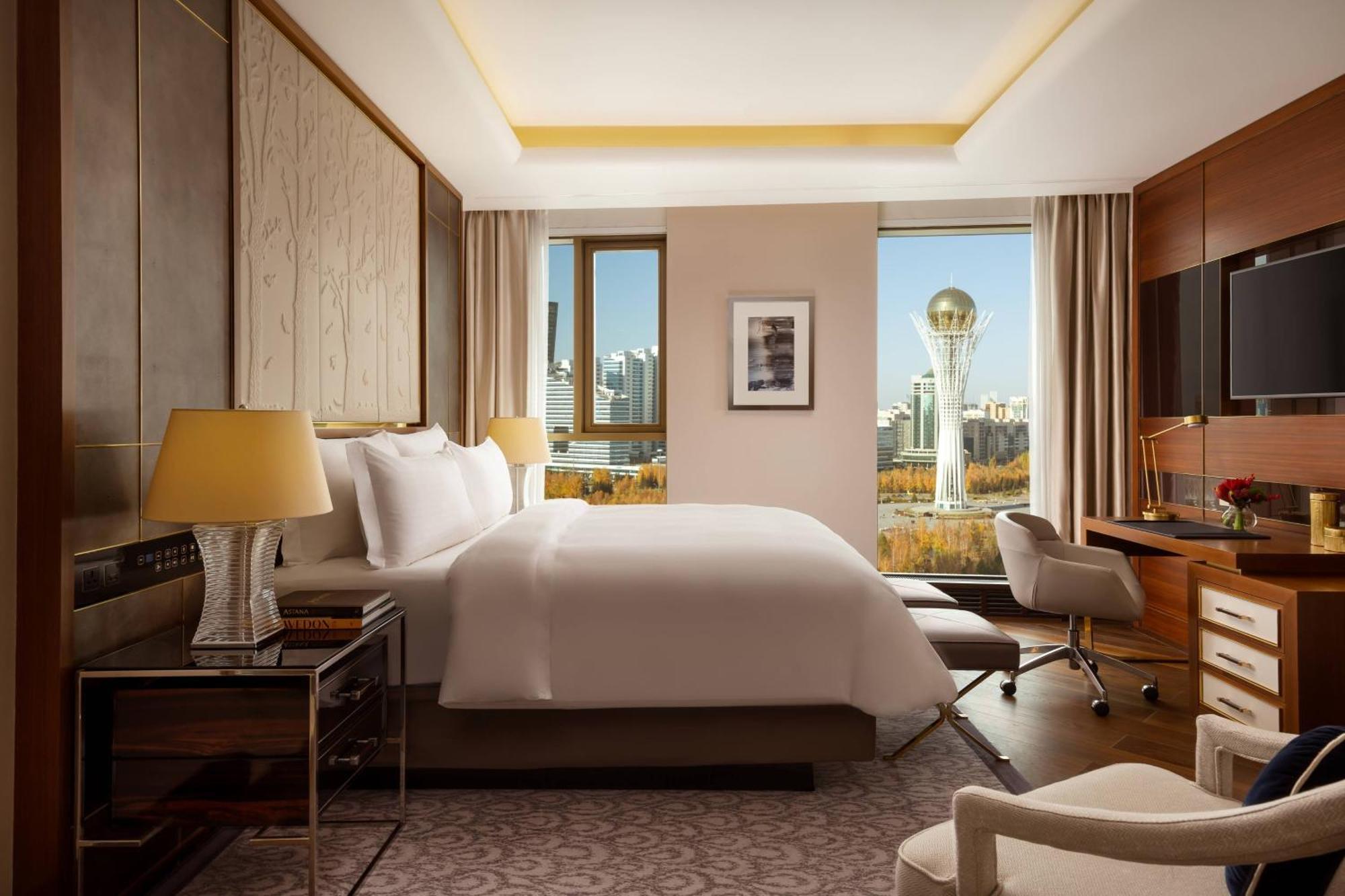 The Ritz-Carlton, Astana Hotel Ngoại thất bức ảnh