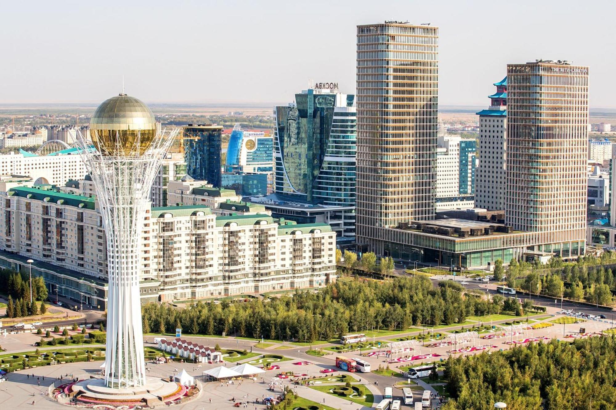 The Ritz-Carlton, Astana Hotel Ngoại thất bức ảnh