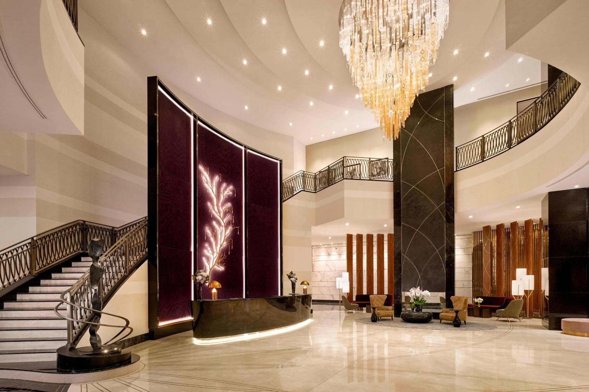The Ritz-Carlton, Astana Hotel Ngoại thất bức ảnh