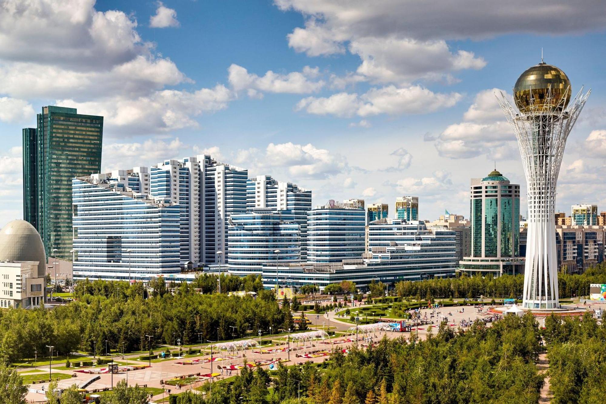 The Ritz-Carlton, Astana Hotel Ngoại thất bức ảnh
