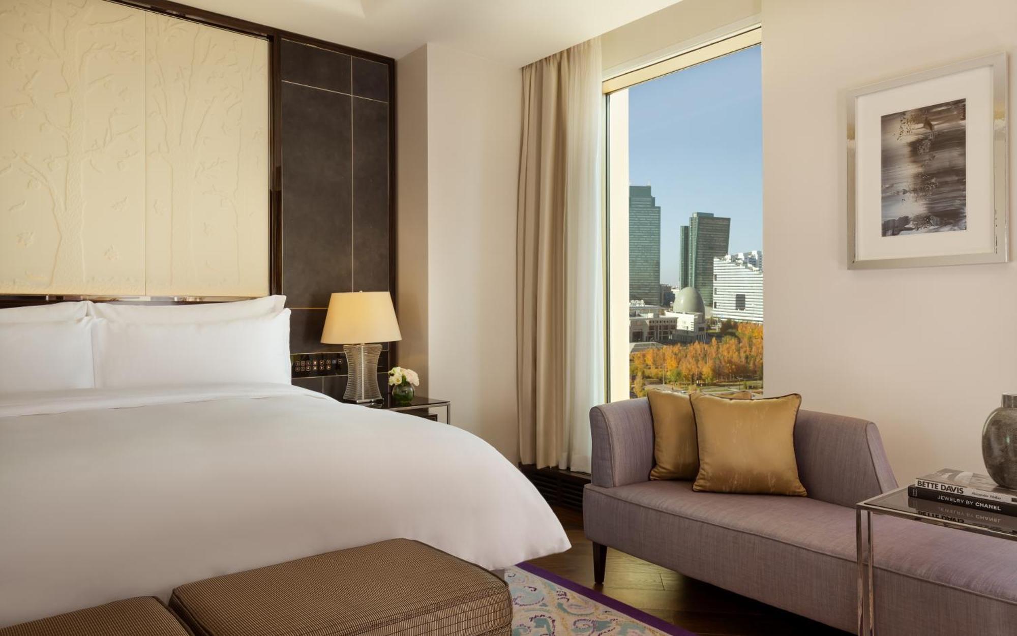 The Ritz-Carlton, Astana Hotel Ngoại thất bức ảnh