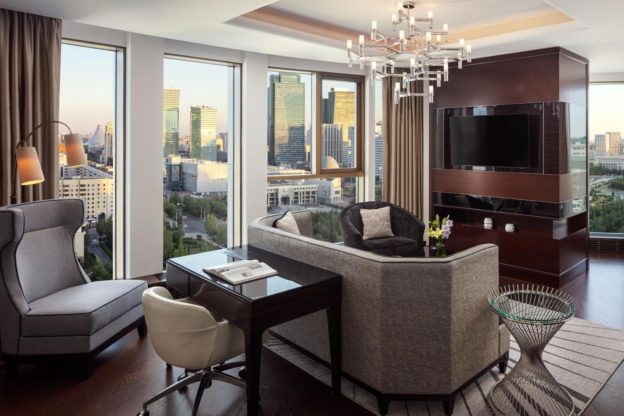 The Ritz-Carlton, Astana Hotel Ngoại thất bức ảnh