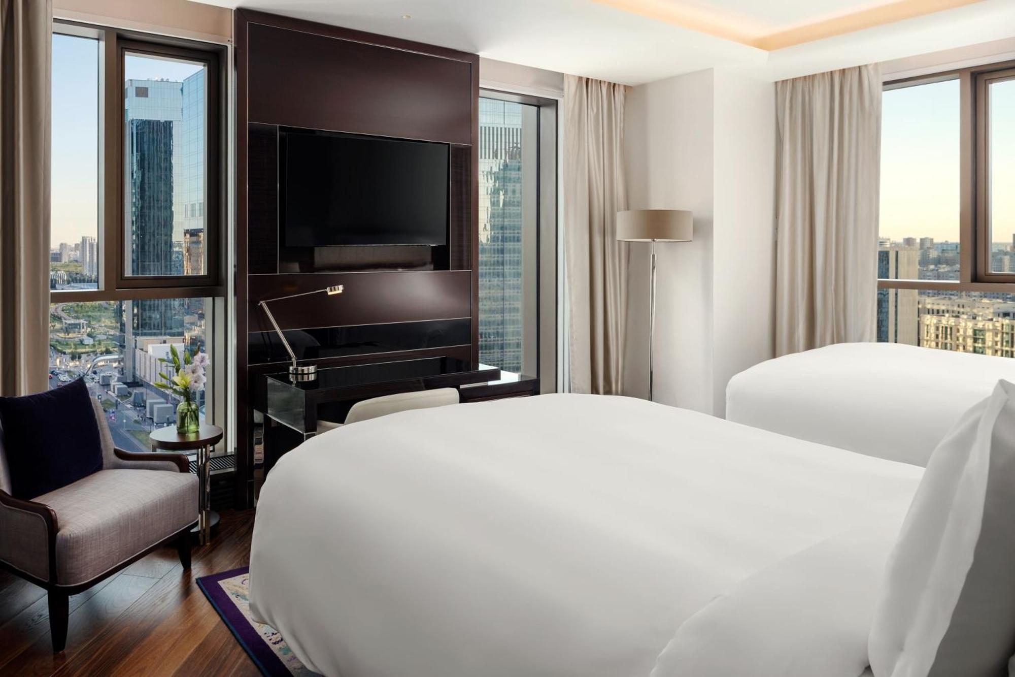 The Ritz-Carlton, Astana Hotel Ngoại thất bức ảnh