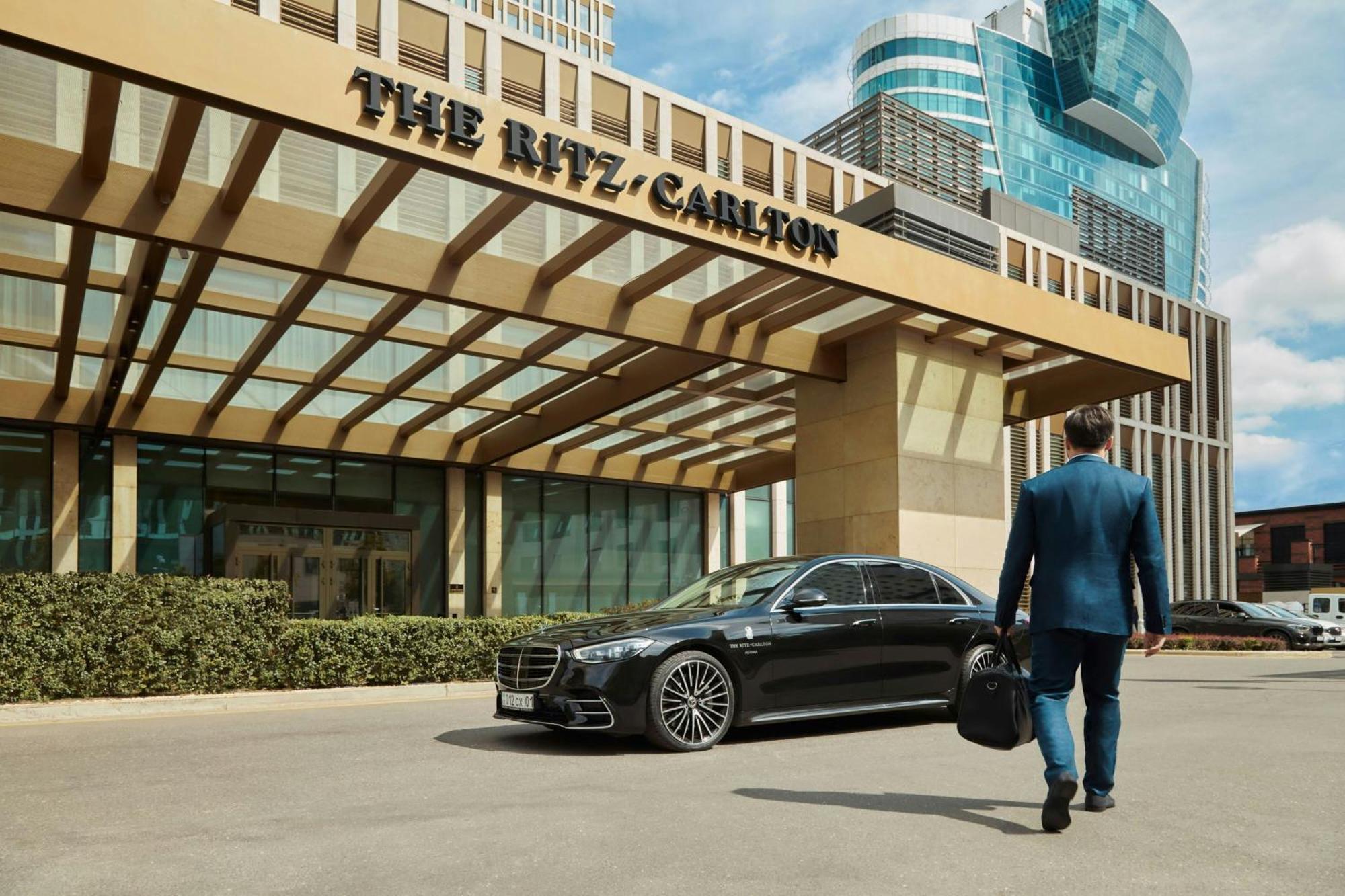 The Ritz-Carlton, Astana Hotel Ngoại thất bức ảnh
